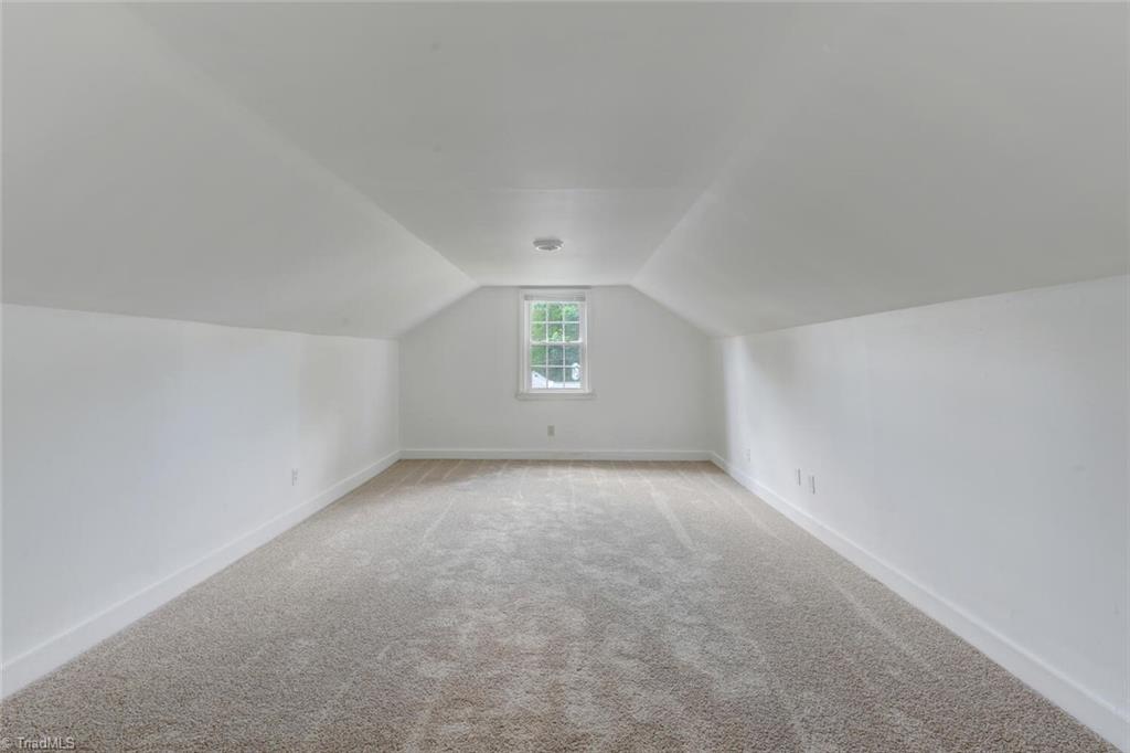 1310 Pinecrest Avenue