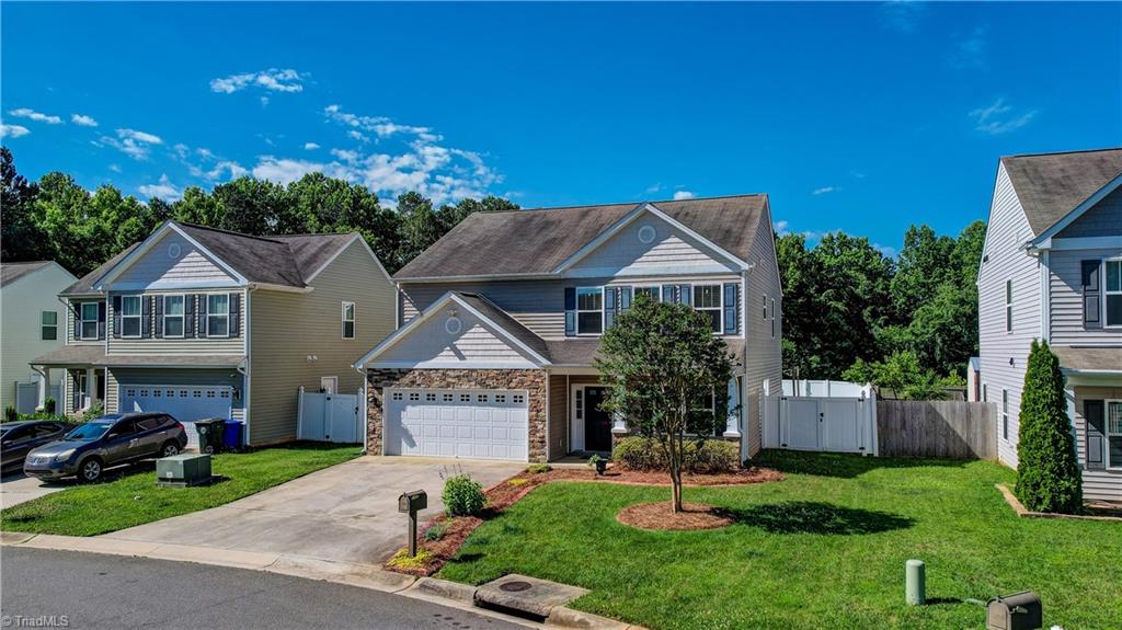 1402 Copper Circle