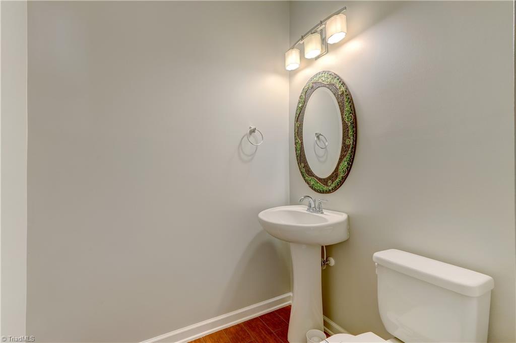 1402 Copper Circle