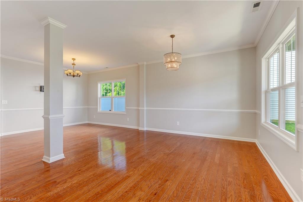 1402 Copper Circle