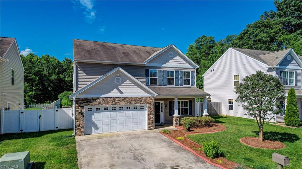 1402 Copper Circle