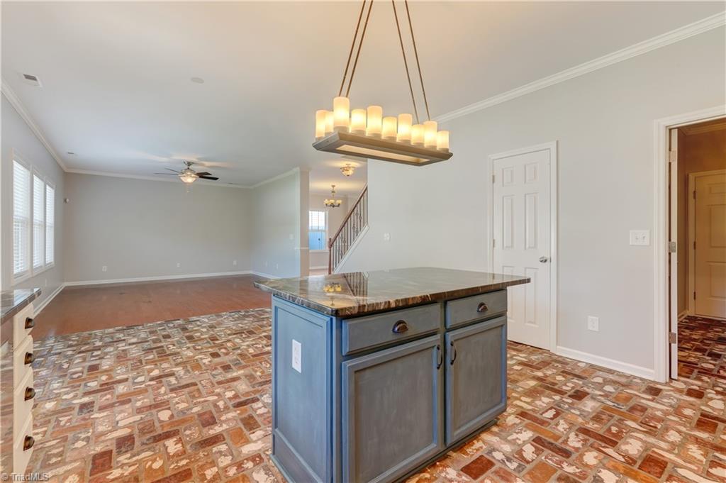 1402 Copper Circle