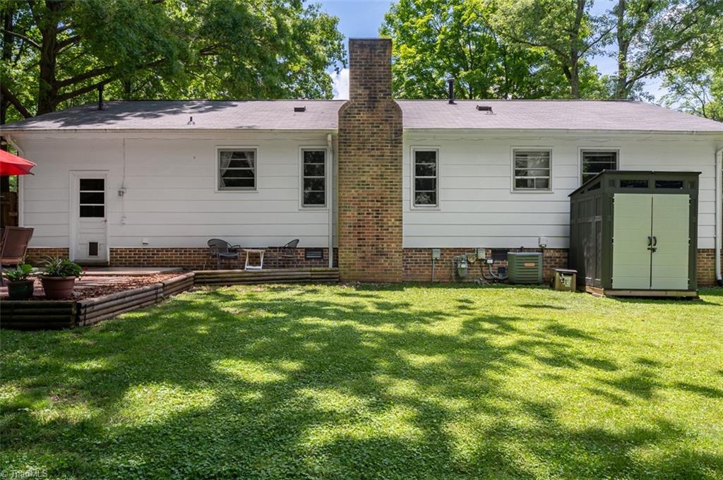 301 Leland Drive