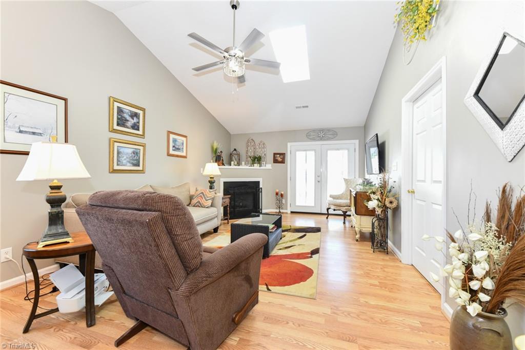 101 Campbell Gardens Road