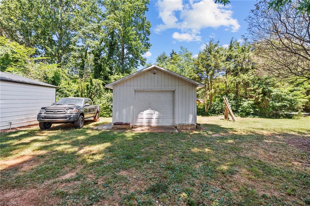 6752 Welborn Road