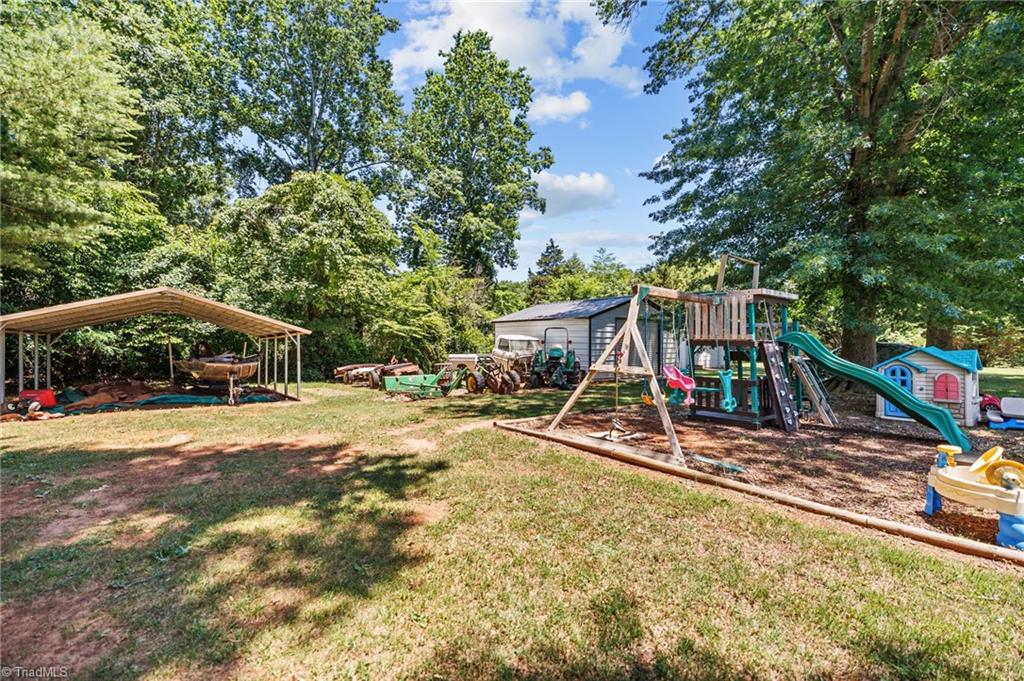 6752 Welborn Road