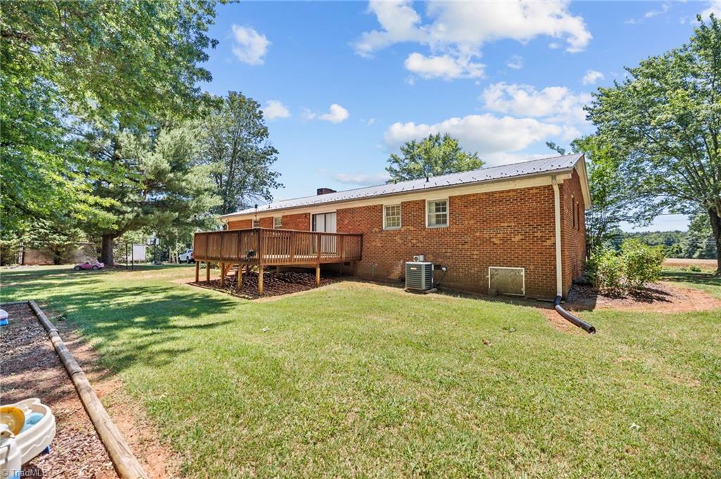 6752 Welborn Road