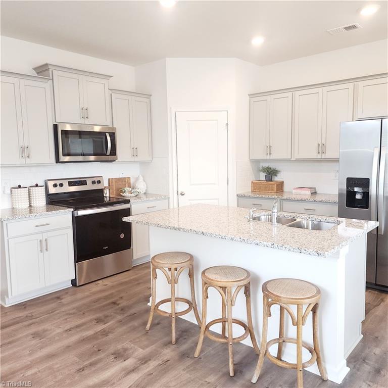 1223 Evelynnview Lane # 244