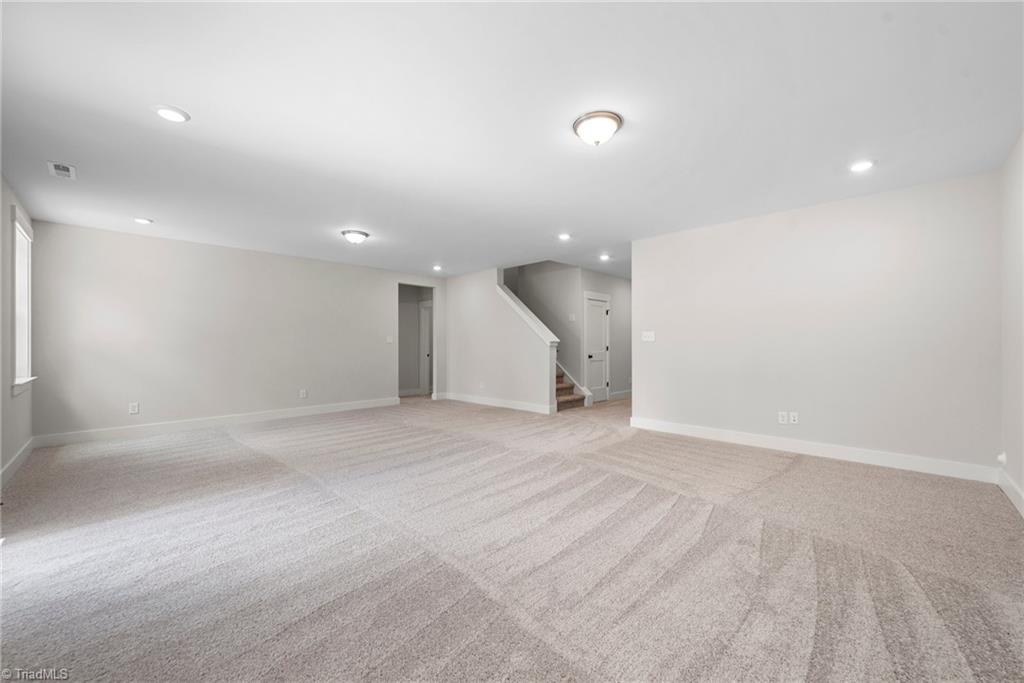 7903 Michaelis Street