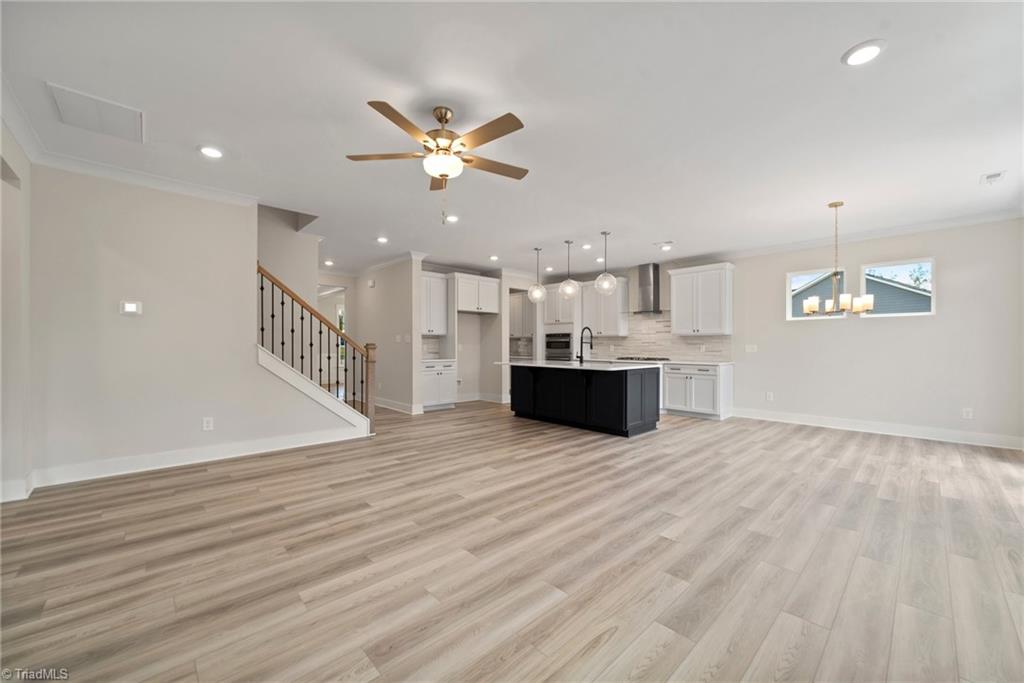 7903 Michaelis Street