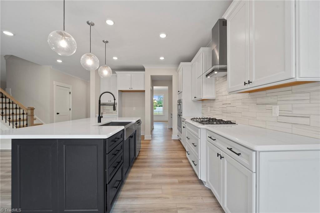 7903 Michaelis Street