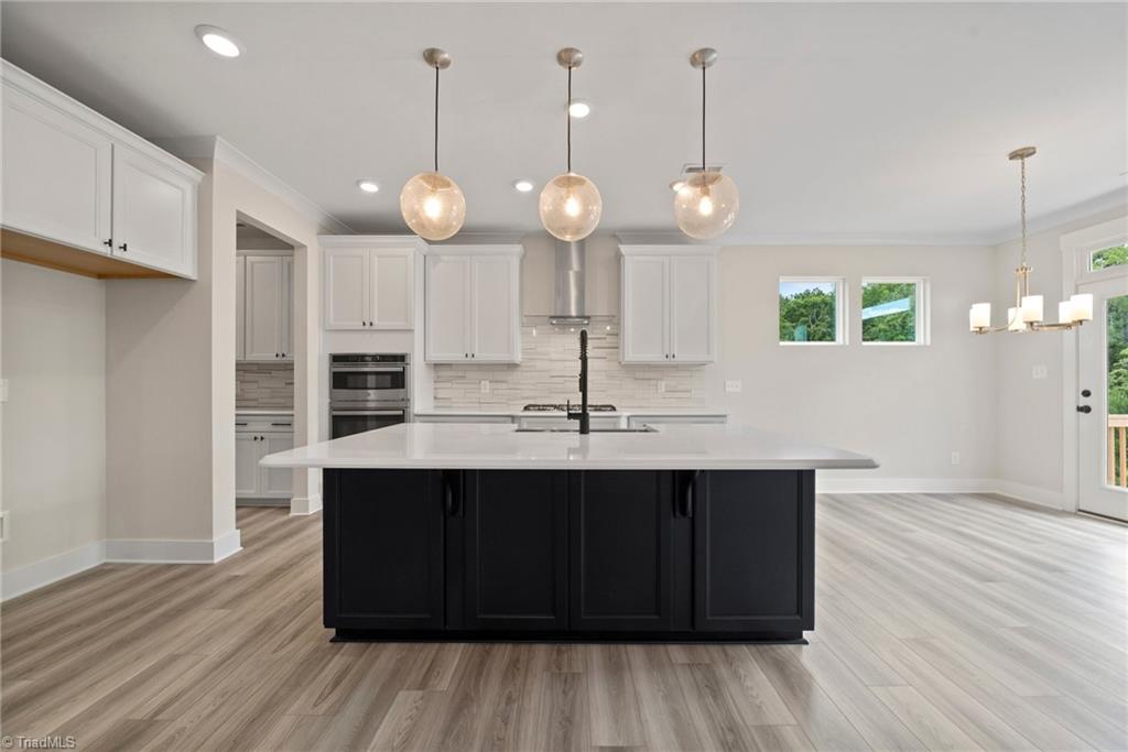 7903 Michaelis Street