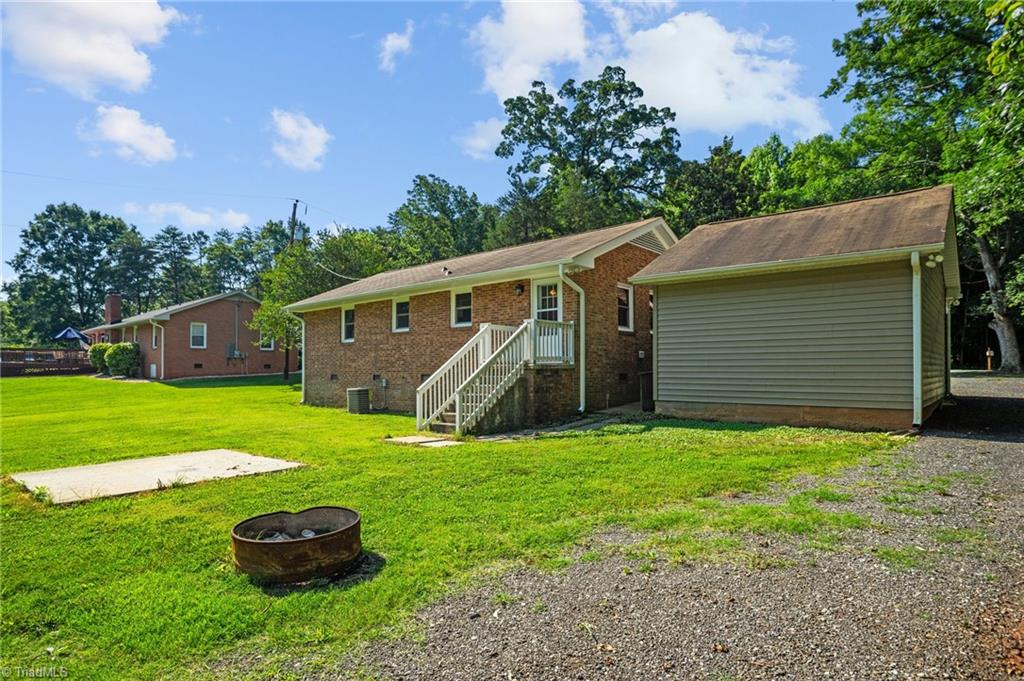 2425 Varner Road