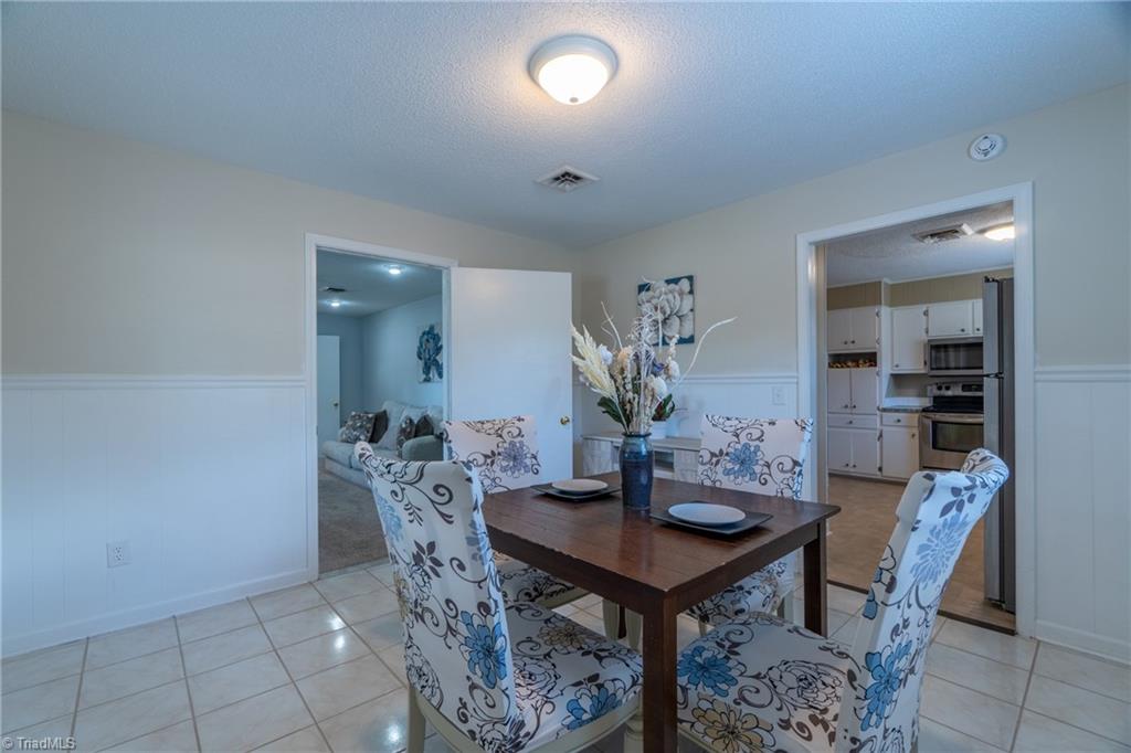 7105 Wincrest Drive