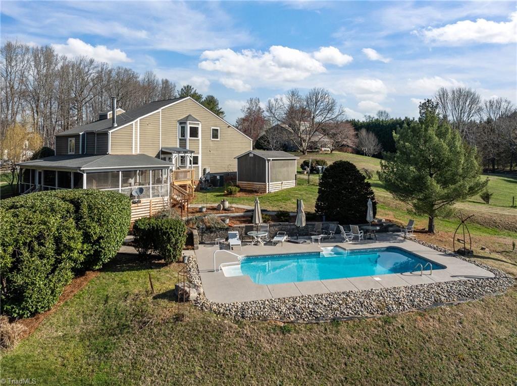 6104 Pintail Court