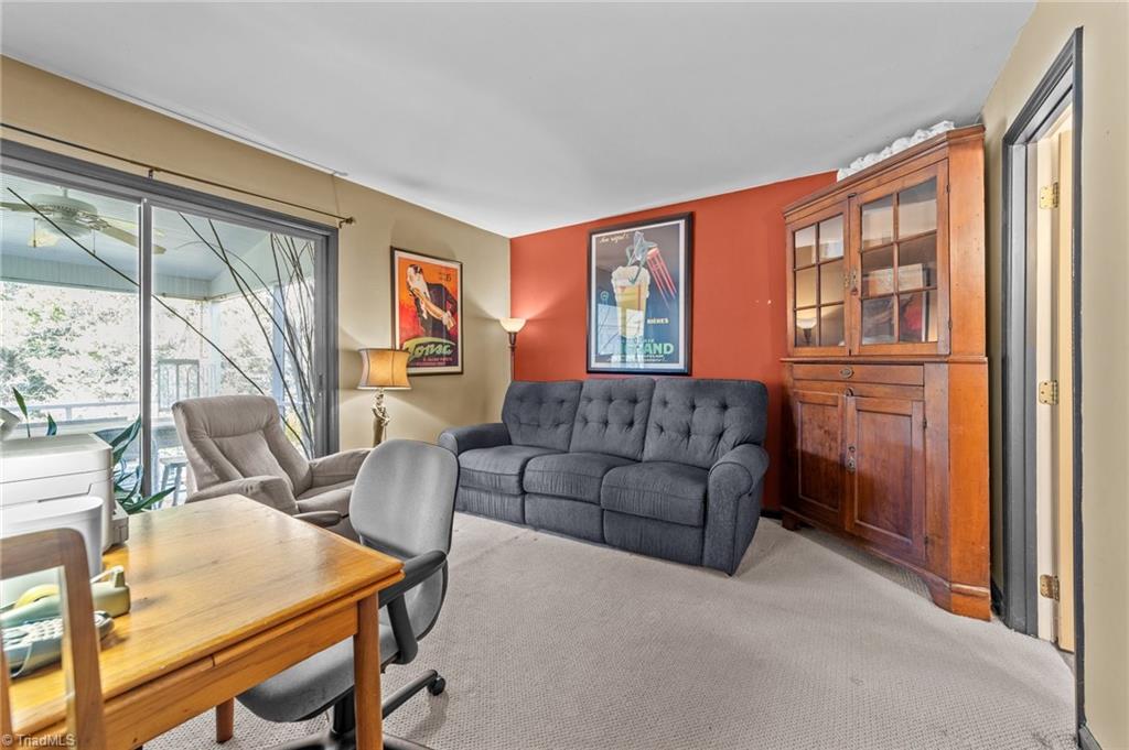 6104 Pintail Court
