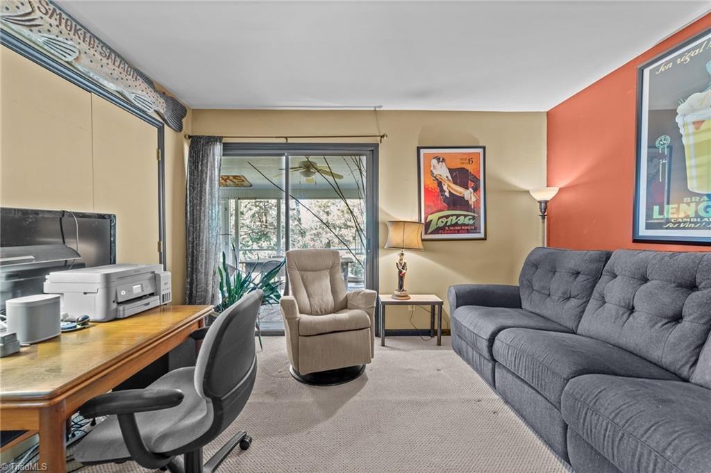 6104 Pintail Court