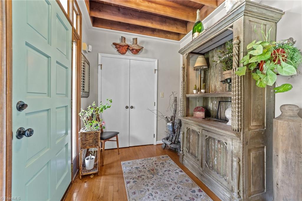 6104 Pintail Court