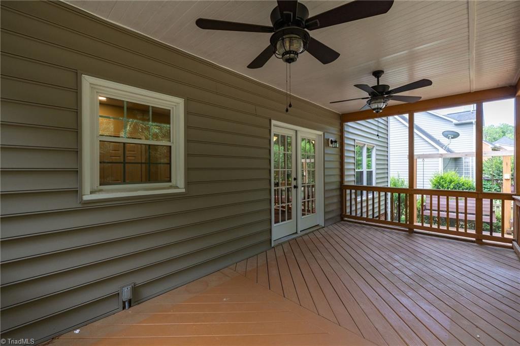 2418 Regents Park Lane