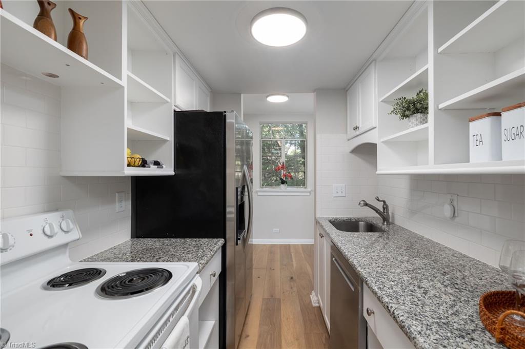 1700 N Elm Street # N5