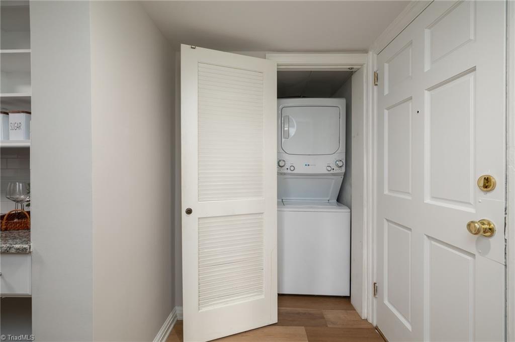 1700 N Elm Street # N5