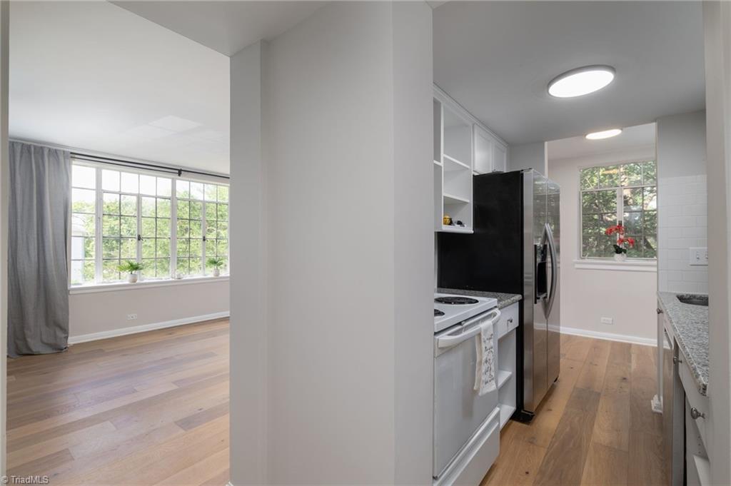 1700 N Elm Street # N5