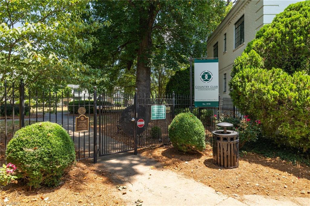 1700 N Elm Street # N5