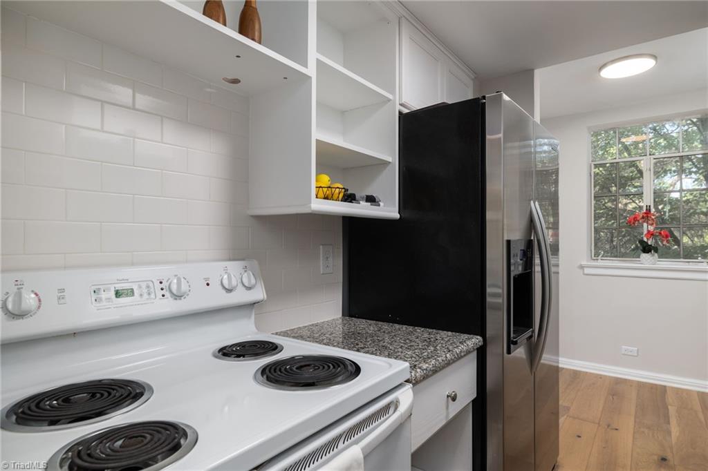 1700 N Elm Street # N5