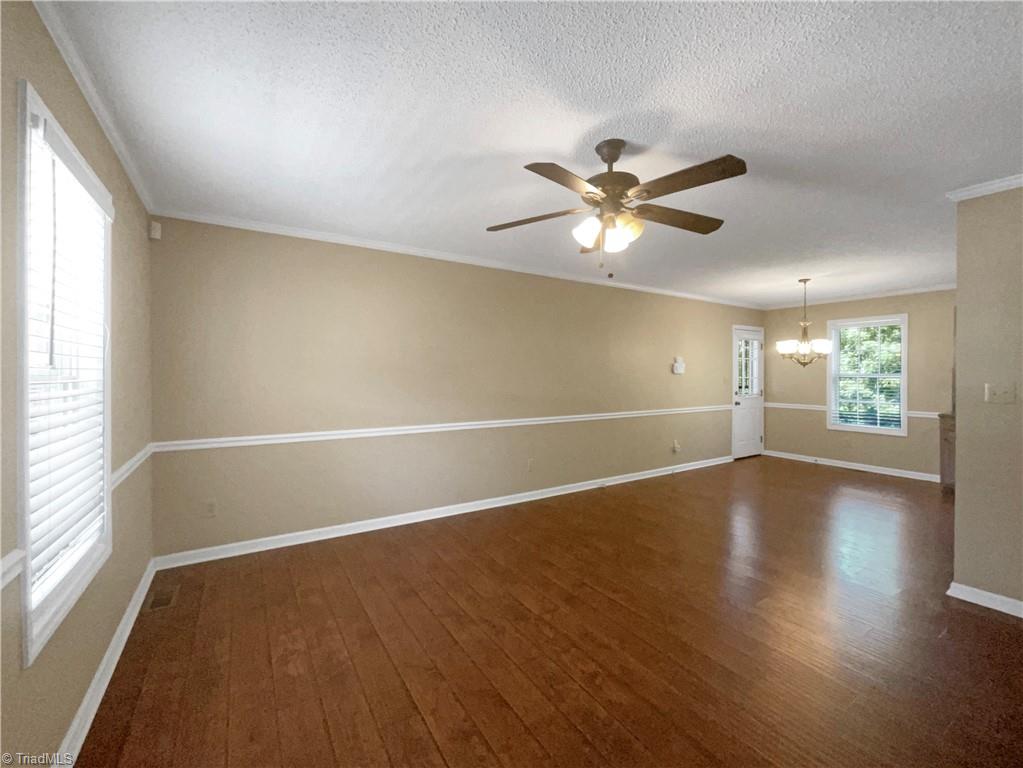 12 Gore Court