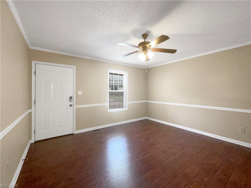 12 Gore Court