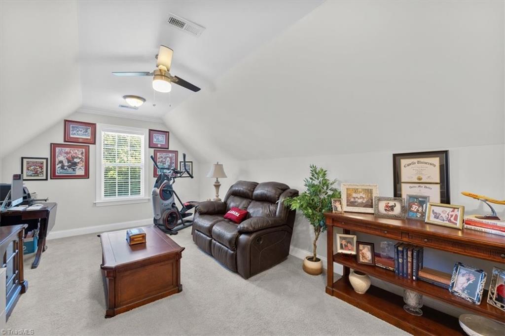 142 Northcrest Drive