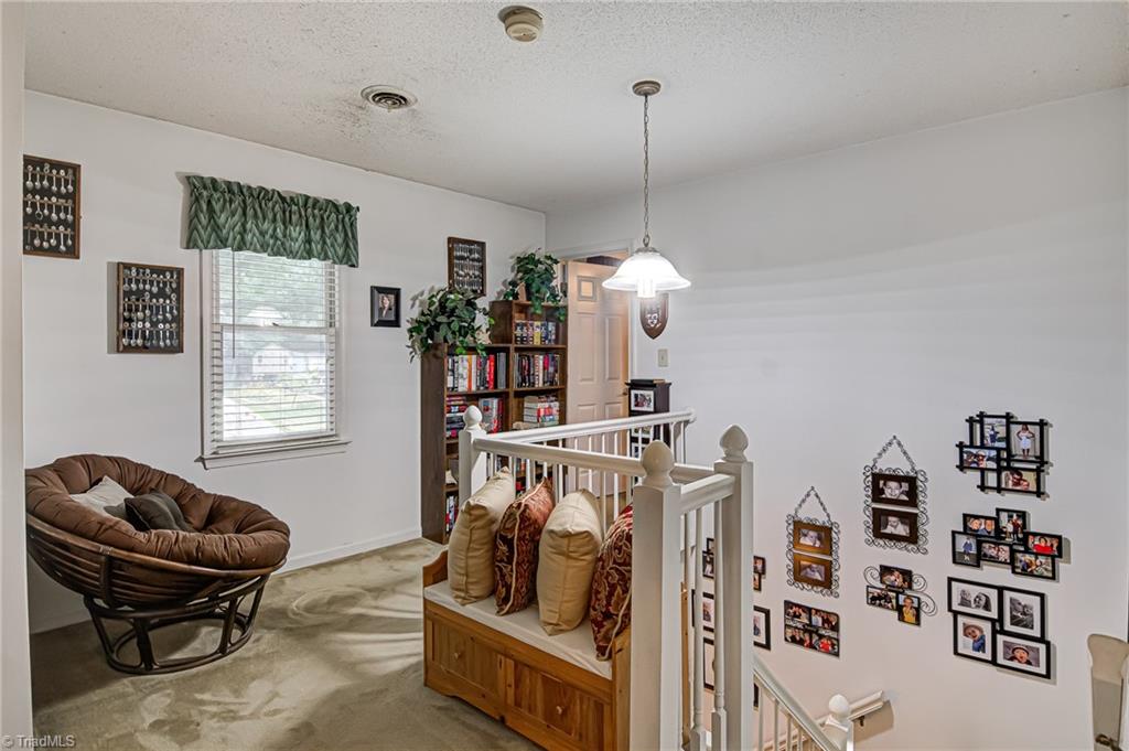 1100 New Hampshire Drive