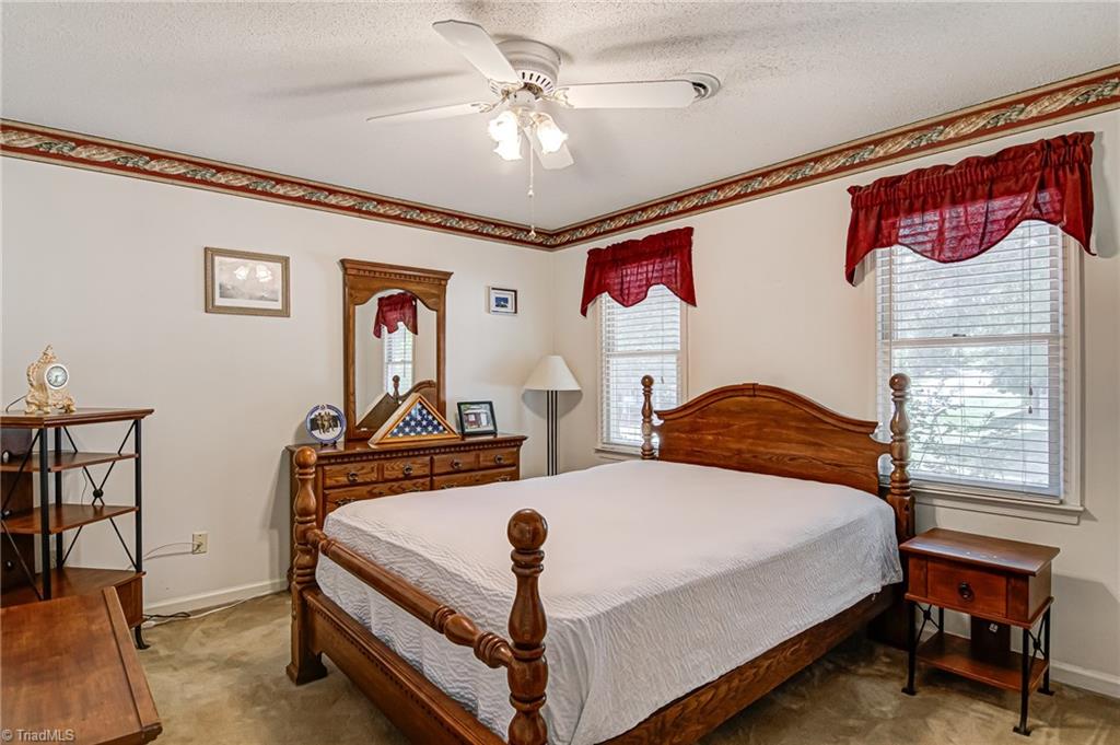 1100 New Hampshire Drive