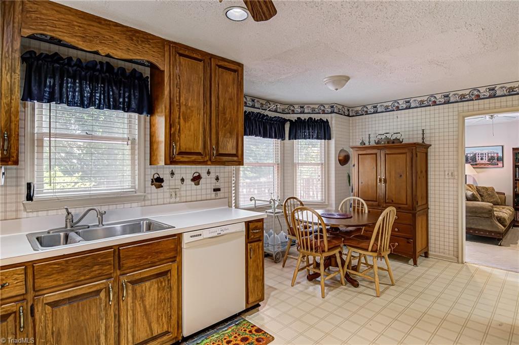 1100 New Hampshire Drive