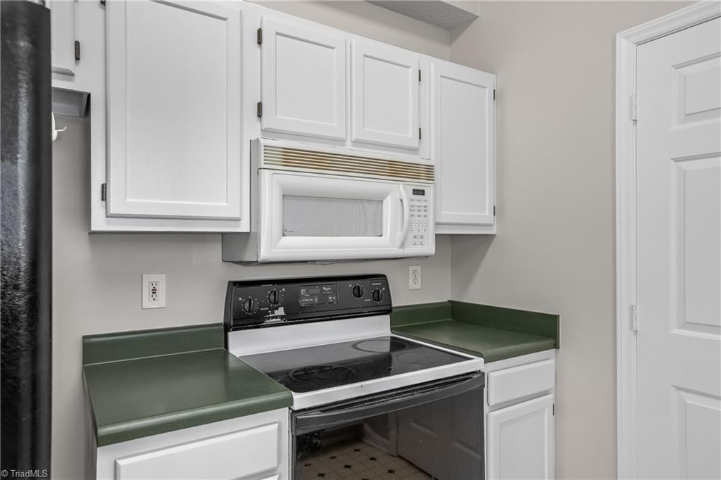 2459 Shadow Valley Road