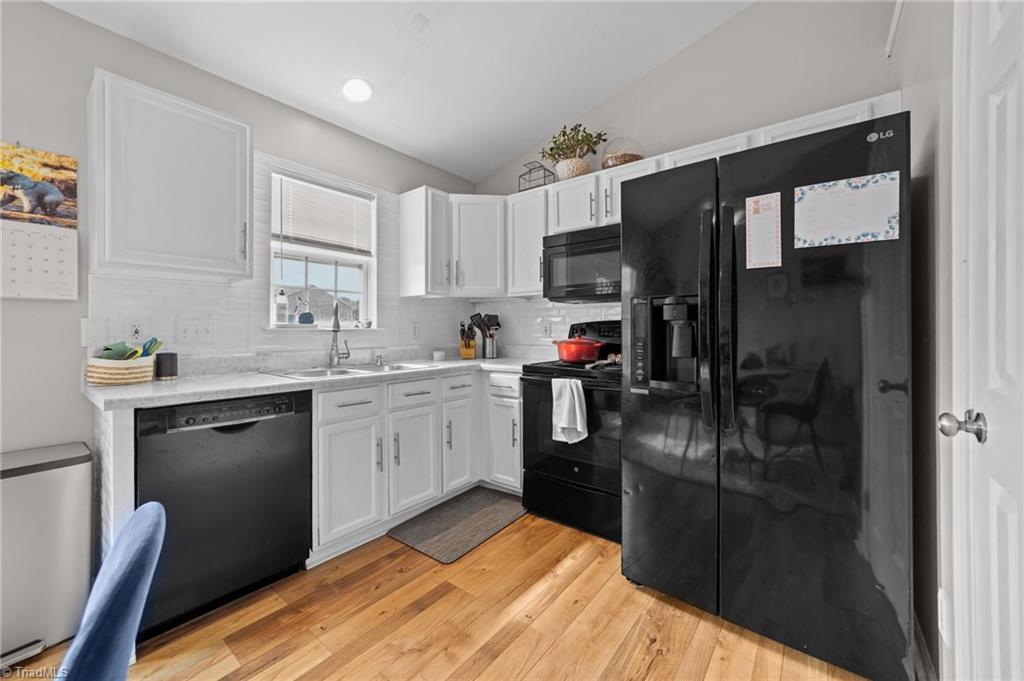 4111 Flowering Path Lane