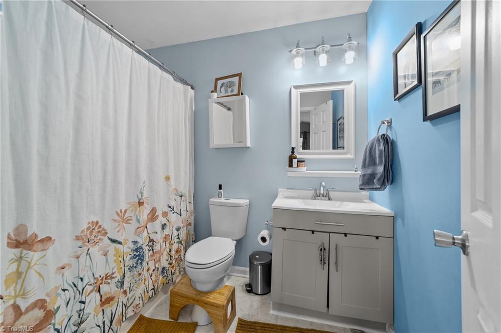 4111 Flowering Path Lane