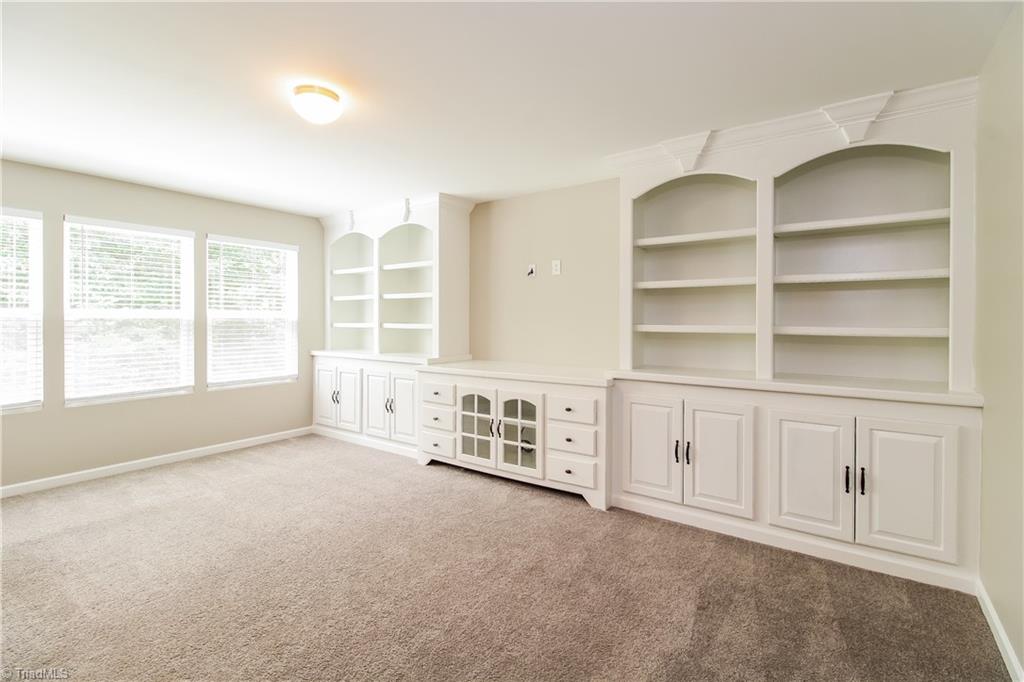 10 Boxelder Court