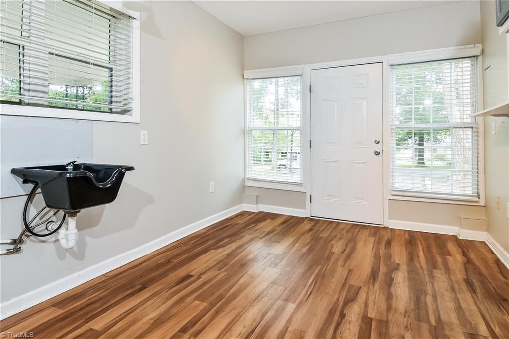 706 Woodcrest Drive, Winston-Salem