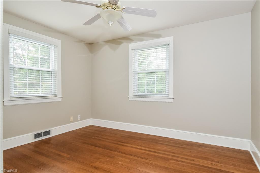 706 Woodcrest Drive, Winston-Salem