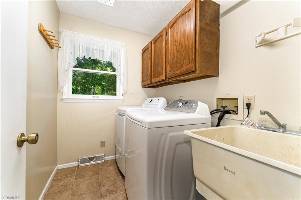 5012 Carbine Court