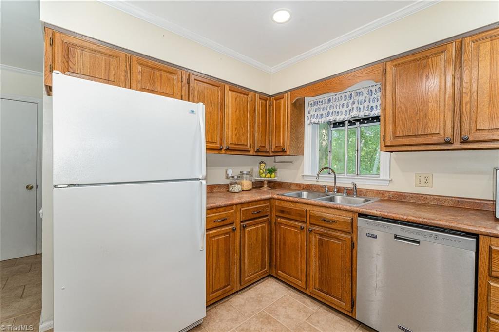 5012 Carbine Court