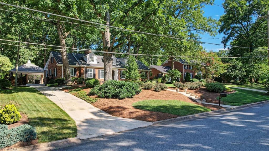 711 Pebble Drive