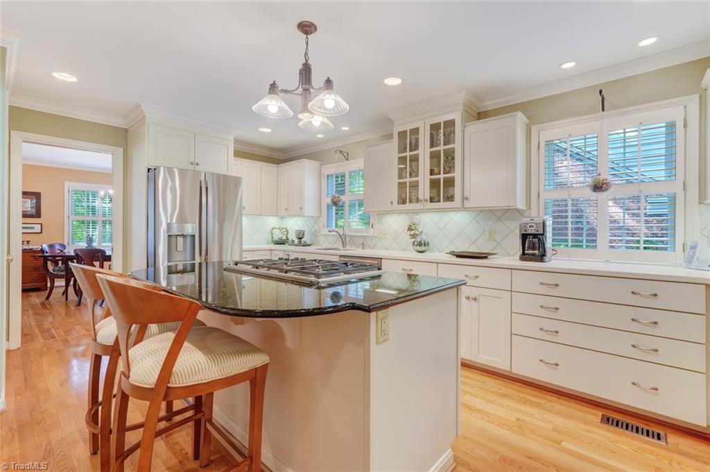711 Pebble Drive