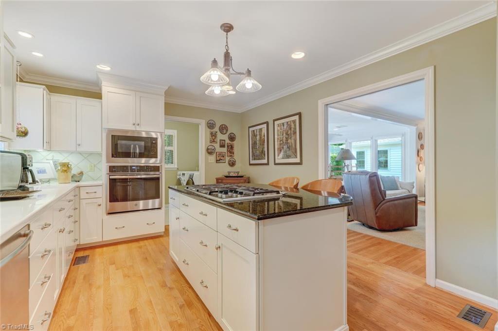 711 Pebble Drive
