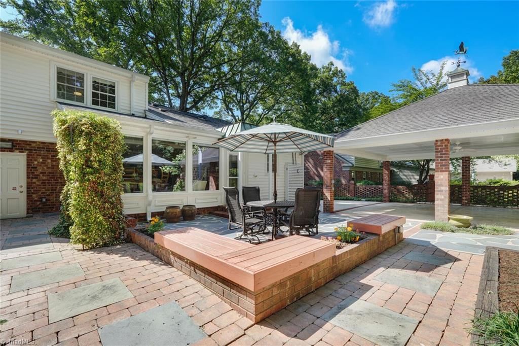 711 Pebble Drive