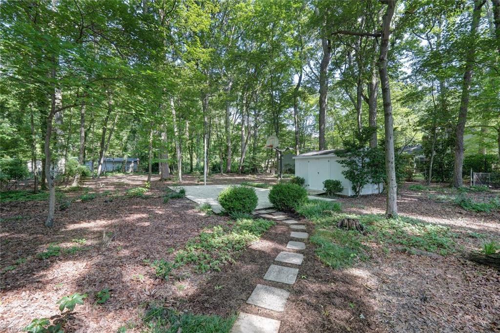 711 Pebble Drive