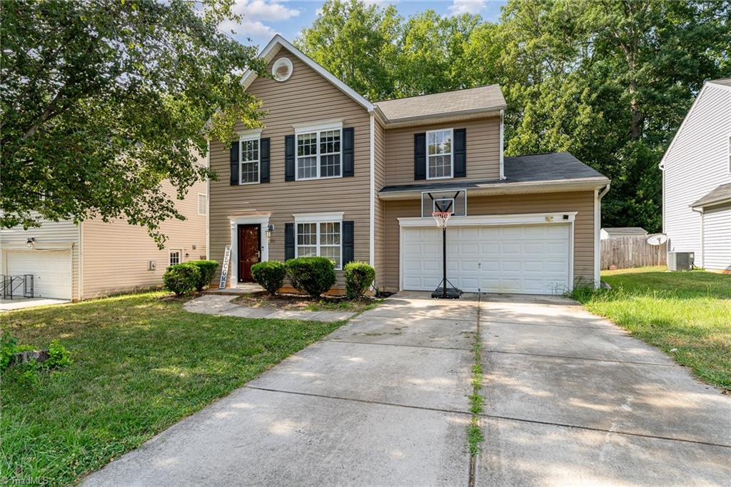 911 Woodlake Drive