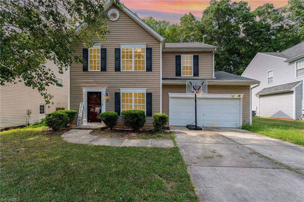911 Woodlake Drive
