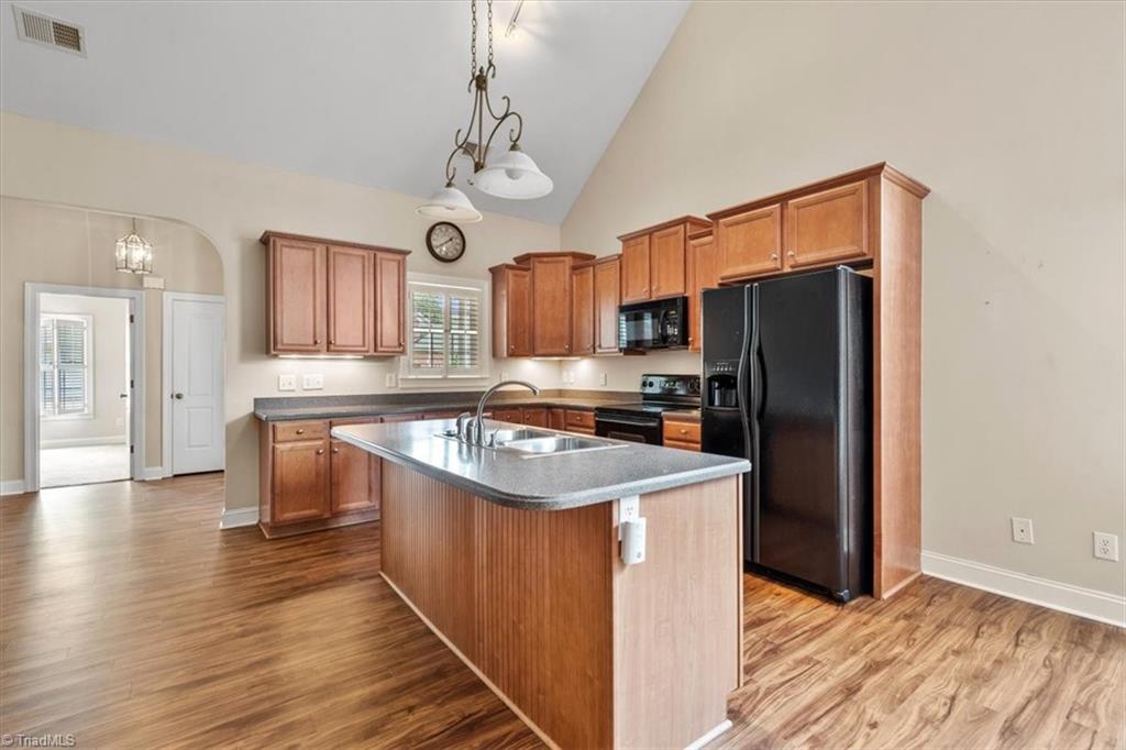 5839 Kenville Green Circle